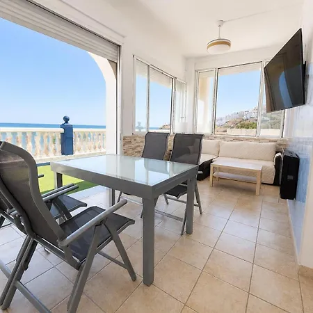 Apartament Sharing My Paradise On The